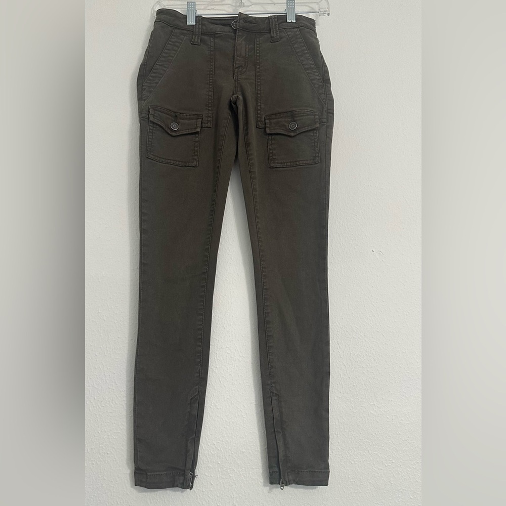 Joie So Real Skinny Green Pants with Sleek Stretch Fit - Picture 16 of 16